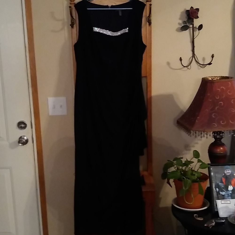 R M Richards formal gown sz 18w. With jacket